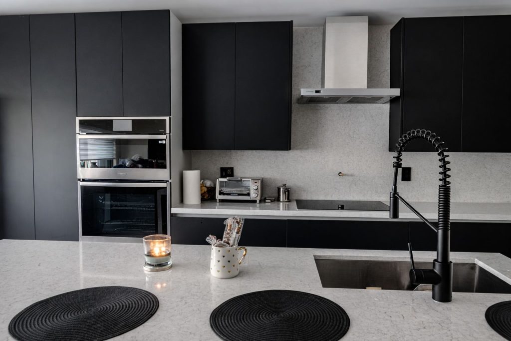 kitchen renovation - gaven constructions